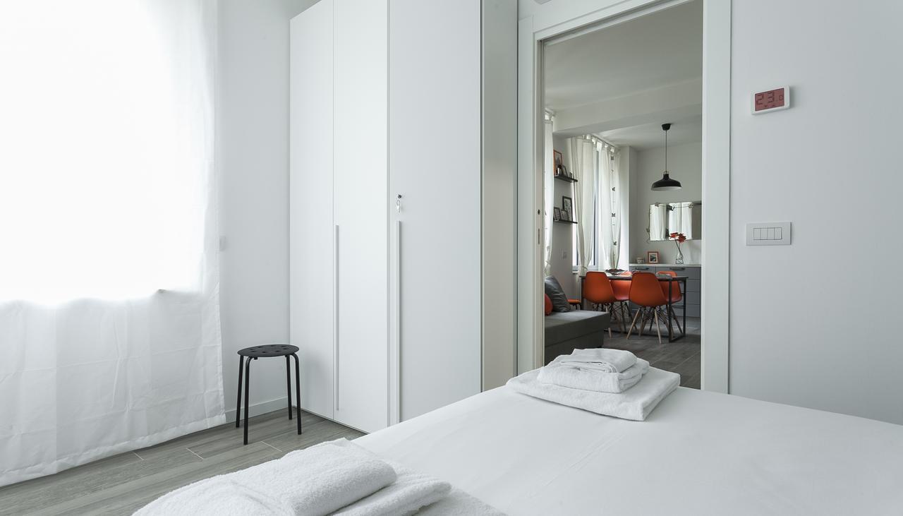 Italianway-Cadorna 10 Apartment Milão Exterior foto